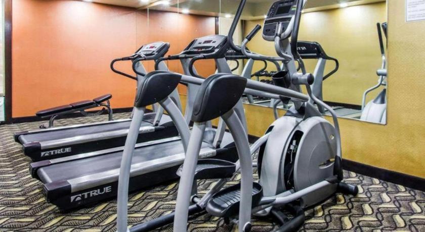 Americinn By Wyndham Memphis East Екстериор снимка