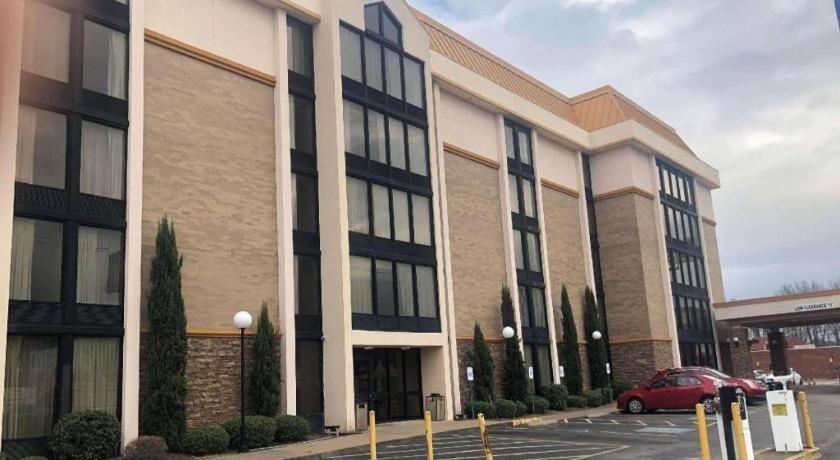 Americinn By Wyndham Memphis East Екстериор снимка